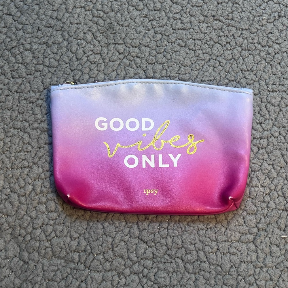 Ipsy Mini‎ Makeup Bag Pink And Purple Zip Up Good Vibes Only